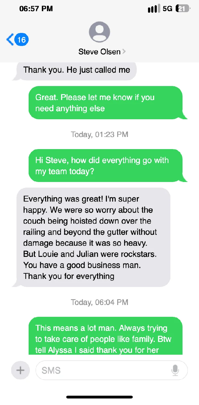 Text conversation with Steve Olsen: the couch was hoisted down over the railing without damage, Louie and Julian were rockstars